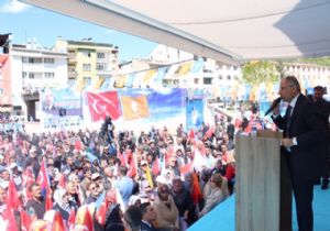 İspir ve Pazaryolu'nda AK coşku