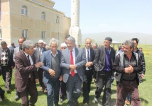 Fırat: ‘Yatırım ve hizmetten rahatsız oluyorlar'