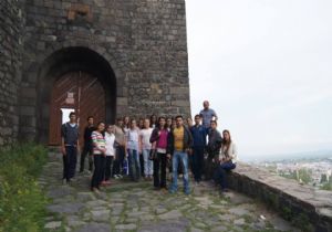 Manisa'dan Erzurum'a kültür köprüsü