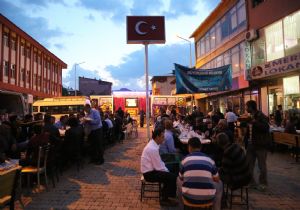 Olurlular Sokak İftarında buluştu