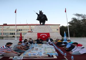 Oltulular Çin zulmünü lanetledi