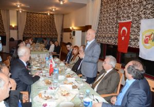 Sekmen'den Erzurum basınına övgü 