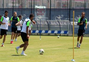 Torku Konyaspor Erzurum kampı devam ediyor