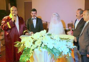 Tohumcu Ailesinin mutlu günü