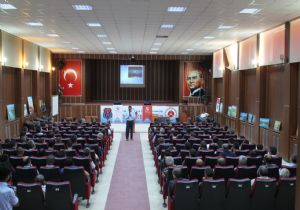 İlbaş hükümlülere ‘Aile İçi İletişim'i anlattı