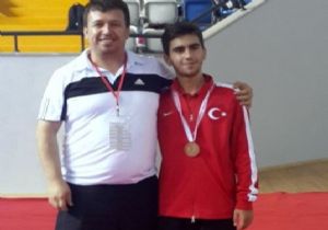 Özdemir Epe'de 3'üncü oldu