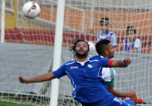 Erzurumspor 3 puanı deplasmanda buldu