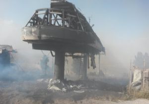 PKK'lılar Sarıkamış'ta kayak merkezini kundakladı 