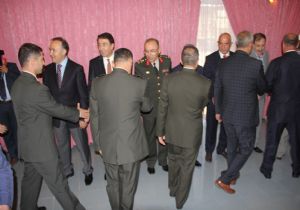 Erzurum protokolünden bayram buluşması