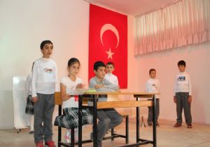 Oltu'da İlköğretim Haftası etkinliği