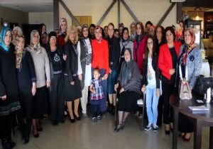 MHP Kadın Kolları'ndan teşekkür toplantısı