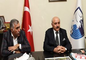 ‘Erzurumspor şampiyonluk rotasında'