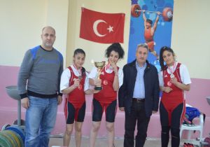 Halter'de Atatürk Kupası heyecanı yaşandı