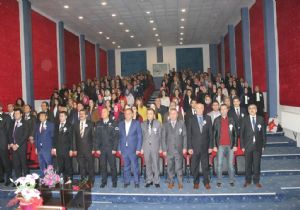 Muallim Türküsü'yle coştular