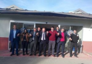 ÖZ-İŞ'te toplu sözleşme sevinci