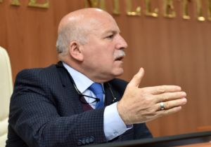Sekmen Büyükşehir yatırımlarını değerlendirdi