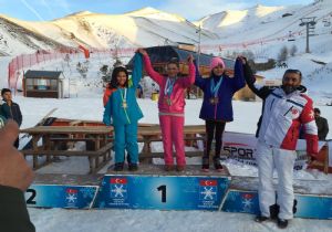 Develi'de Erzurum sevinci