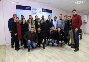 Gençlik liderlerine proje eğitimi verildi