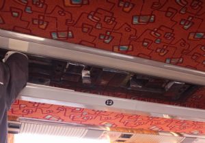 İran plakalı otobüsten kaçak sigara çıktı