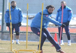 Erzurumspor  maç saatini bekliyor