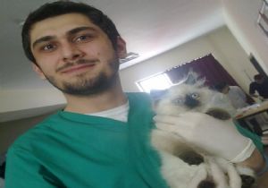 Genç veteriner trafik kazasında yaşamını yitirdi