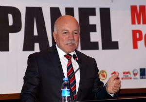 Sekmen'den sanal basın eleştirisi