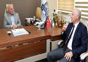 Ali Dürüst'ten Erzurum'a övgü