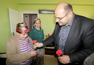 Orhan: ‘Şehit annelerine minnet borçluyuz'