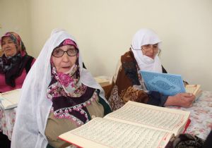 Kur'an'la huzur buldular