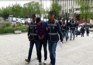 Telefon dolandırıcıları yakalandı