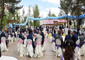 Sekmen: “Erzurum'u yeniden inşa ediyoruz”