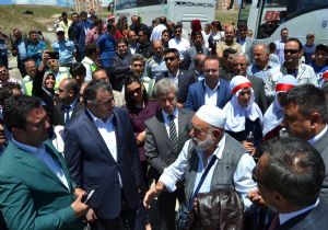 Ahıska Türklerine görkemli karşılama
