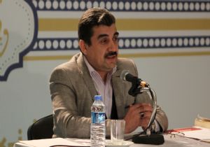 Göktaş Türk Edebiyatı'nda Ramazan'ı anlattı