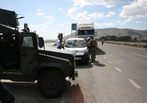 Yollar 24 saat denetimde