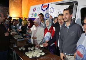 Memur Sen'den Demokrasi hayratı