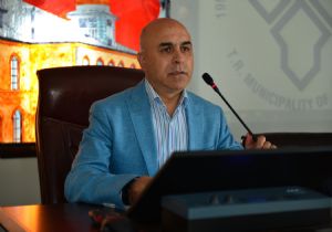 Korkut, göz yaşlarını tutamadı
