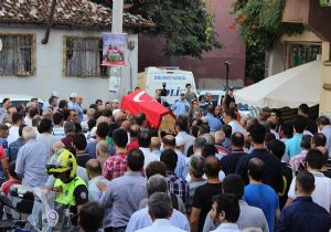 Dadaş Kurt'a gözü yaşlı veda