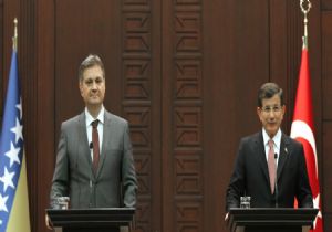 Davutoğlu'ndan önemli açıklamalar