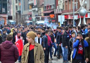 Dadaş taraftardan milli duruş