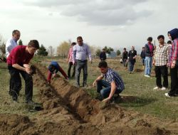 2 bin fidan toprakla buluştu