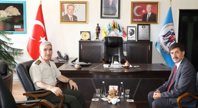 3. Ordu Komutanı Orgeneral Savaş'tan Aksun'a veda ziyareti