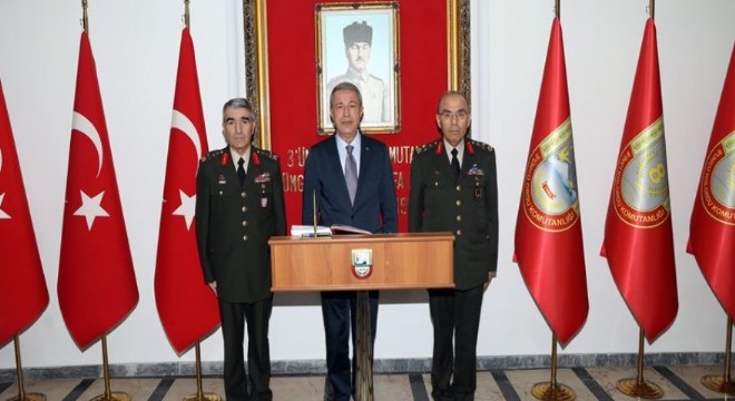 3'üncü Ordu Komutanlığında devir teslim töreni