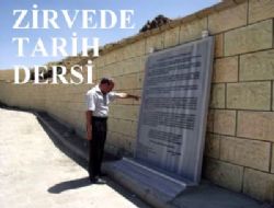 Kop Şehitliği'nde Tarih dersi