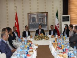 İran Heyeti Doğu turunda