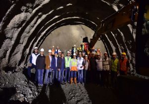 Artvin-Erzurum Karayolu'nda ulaşım yatırımı