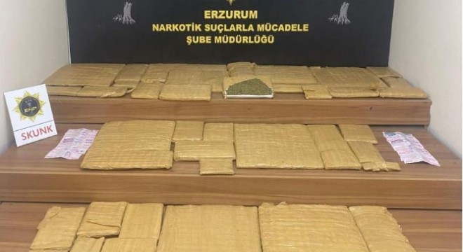 34,4 kilo skunk ele geçirildi