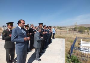 ‘Şühedaya rahmet, gazilere şükran ve minnet'