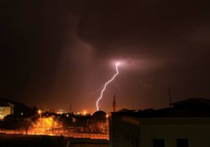 Erzurum'da üç gün yağmur var..