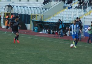 Sakaryaspor liderlik koltuğunda