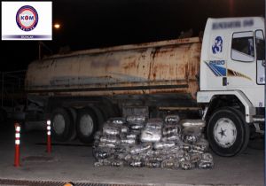 Erzincan yolunda 482 kilo esrar ele geçirildi